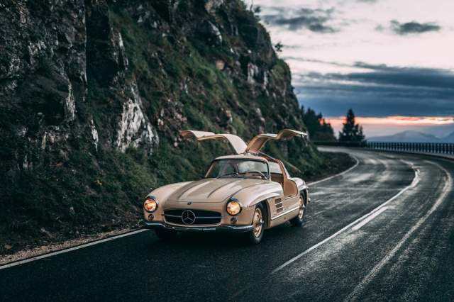 Mercedes-Benz 300 SL Alloy Gullwing — эстетика с крыльями