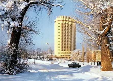 Гостиница &quot;Казахстан&quot;. Алматы, 1980-е годы.