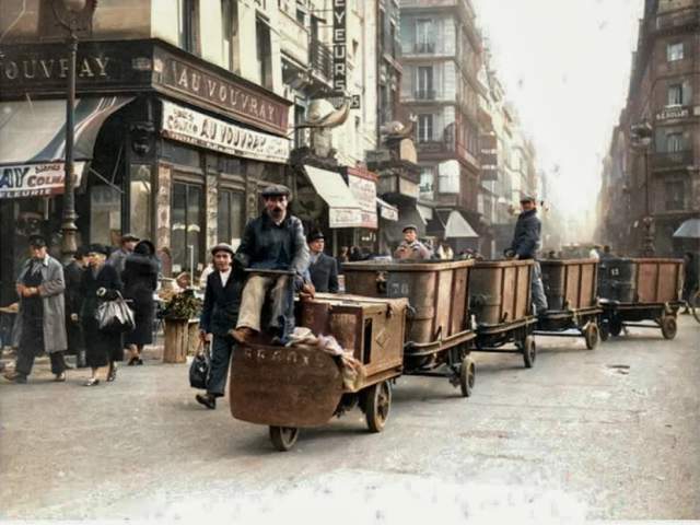 Мусоровоз. Париж, 1950 год.