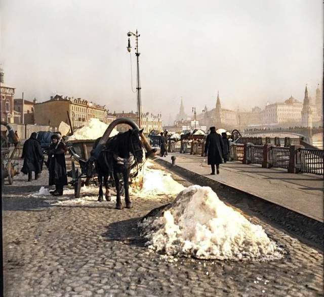 Набережная Храма Христа Спасителя. Москва, 1909-1911 год.