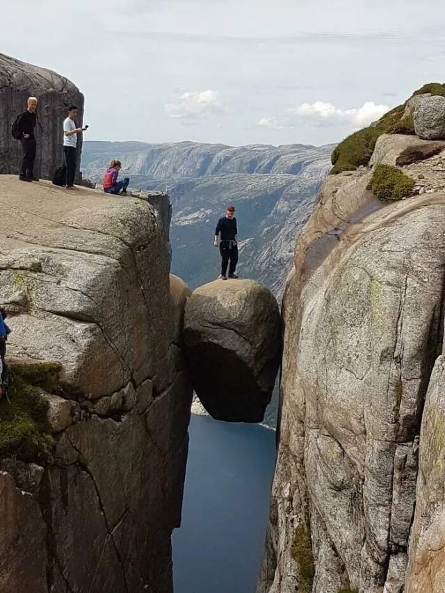 Норвегия, камень Кьераг Норвегия, камень Кьераг