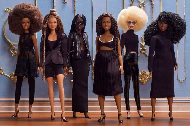 Barbie больше не носят каблуки Barbie больше не носят каблуки