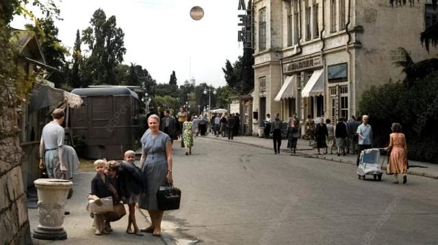 Перекресток Парковая/Горького, 1960 год. Перекресток Парковая/Горького, 1960 год.