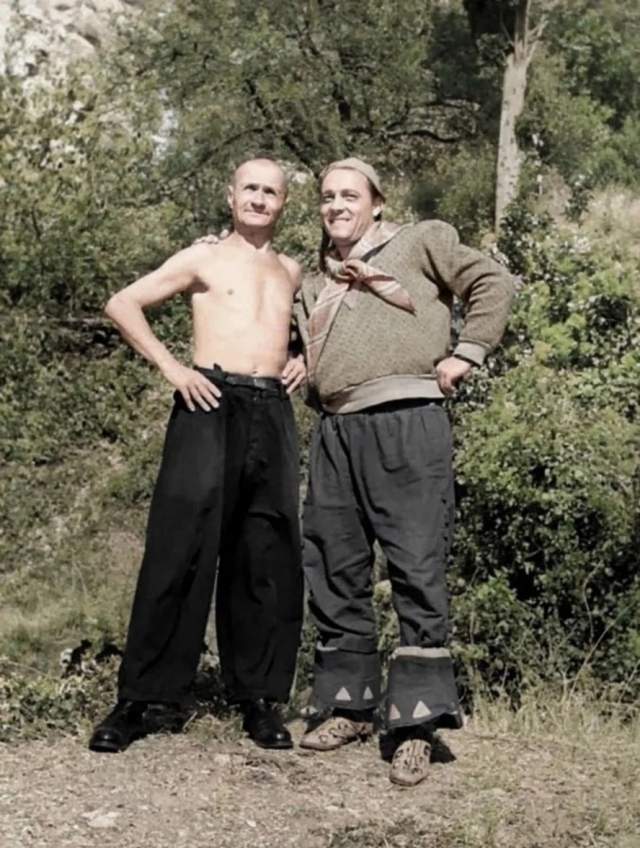 Георгий Милляр и Владимир Клунный на съемках фильма «Марья-искусница», 1959 год. Георгий Милляр и Владимир Клунный на съемках фильма «Марья-искусница», 1959 год.