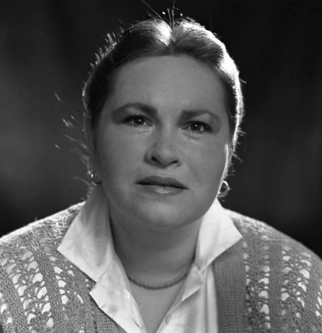 Нина Усатова Нина Усатова