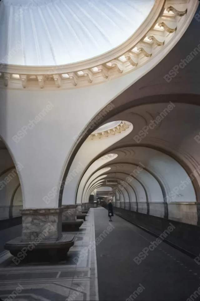 Станция метро "Сокол". Москва, 1952-1953 год. Станция метро "Сокол". Москва, 1952-1953 год.