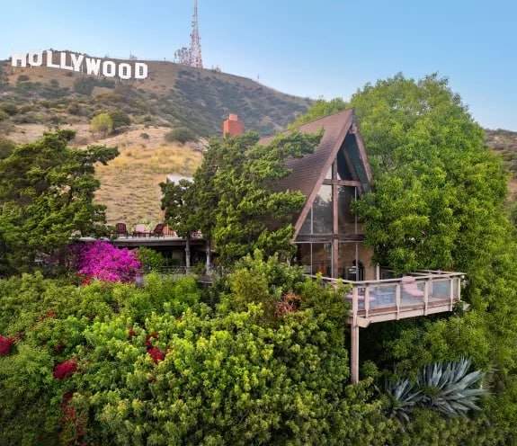 Дом возле легендарной надписи HOLLYWOOD продается за $2,25 млн