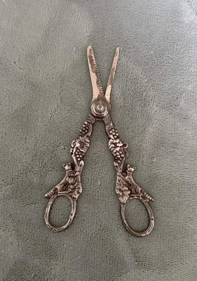 Объясните мне, что это за штука?