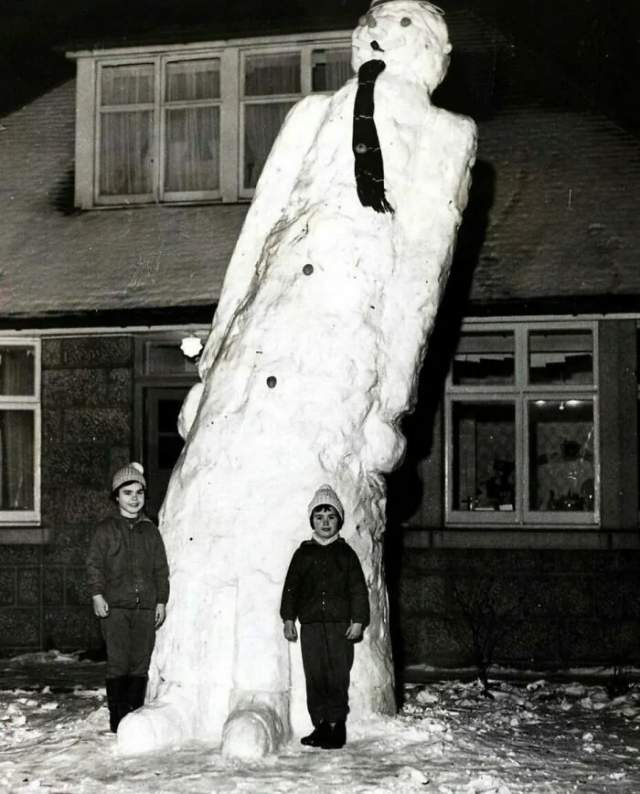 Снеговик высотой 5 метров, Абердин, Шотландия, 1963 год