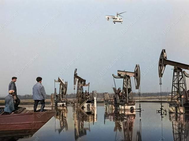 Добыча нефти в Башкирской АССР, 1979 год. Добыча нефти в Башкирской АССР, 1979 год.