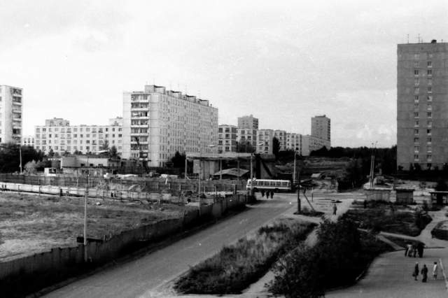 Медведково, на пересечение улиц Широкая и Грекова, где идёт строительство северного вестибюля станции метро &quot;Медведково&quot;.