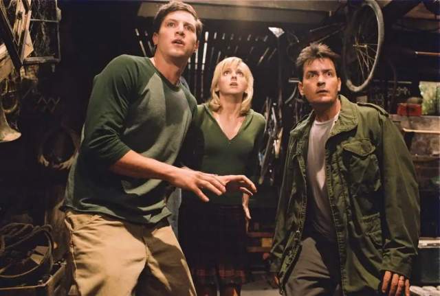 Очень страшное кино 3 (2003)