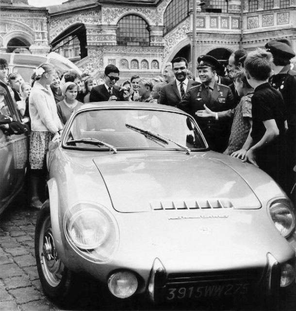 Архив дня: Юрий Гагарин и его французский спорткар Matra Djet V Архив дня: Юрий Гагарин и его французский спорткар Matra Djet V