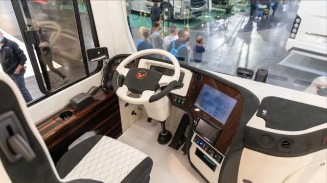 Предложение дня: ультрадорогой дом на колёсах от Volkner Mobil и Bugatti по акции Предложение дня: ультрадорогой дом на колёсах от Volkner Mobil и Bugatti по акции