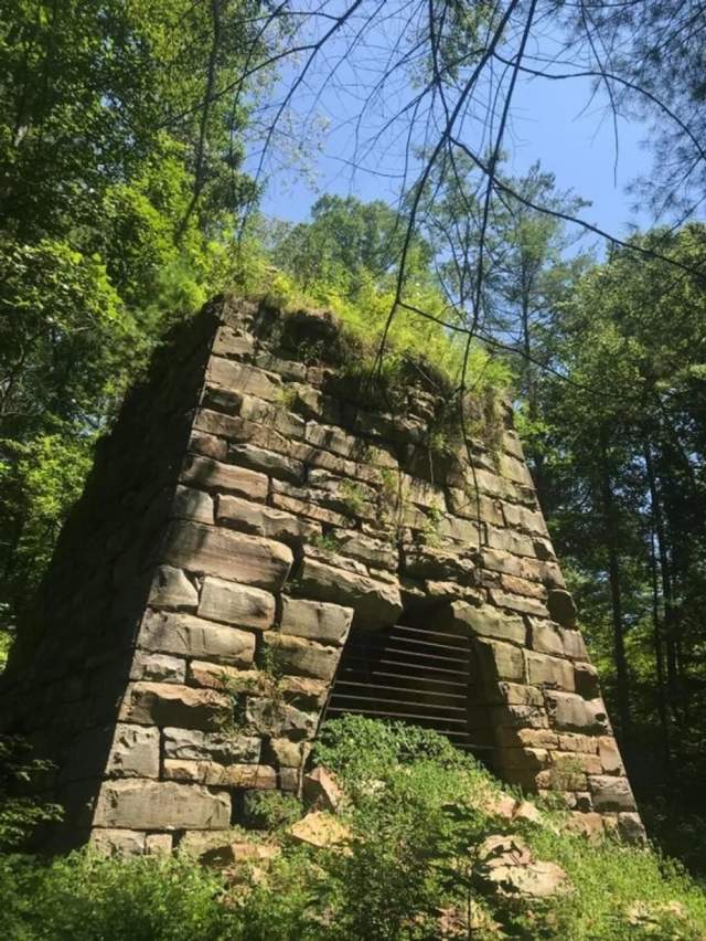Заброшенная кузница в Кентукки, США