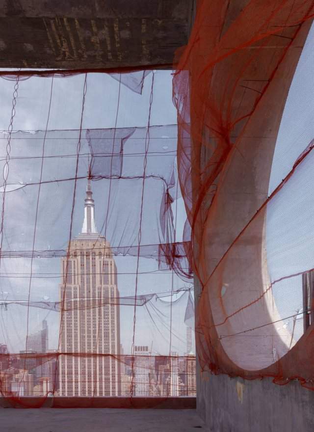 На Манхэттене поднимают 54-этажный жилой небоскрёб 262 Fifth Avenue от московского бюро