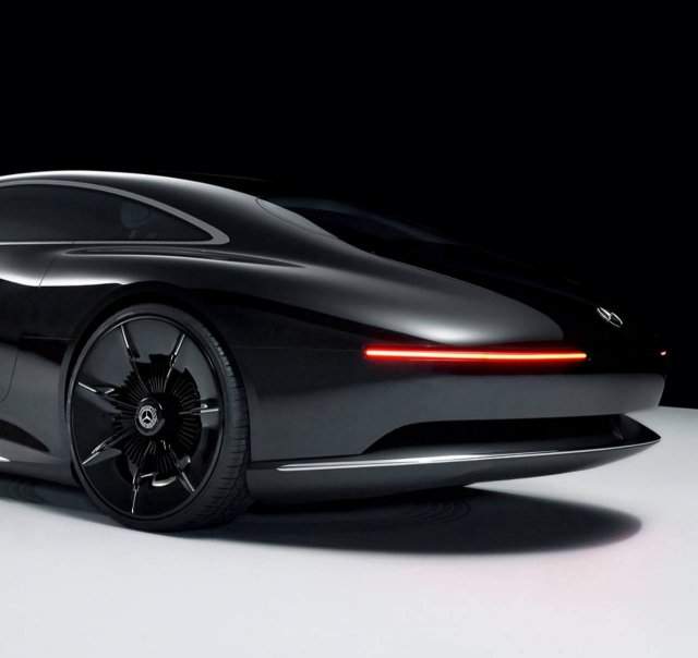 Новый концепт Vision Iconic от Mercedes - его сравнивают с автомобилем Бэтмена Новый концепт Vision Iconic от Mercedes - его сравнивают с автомобилем Бэтмена