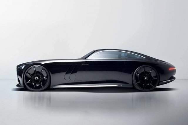 Новый концепт Vision Iconic от Mercedes - его сравнивают с автомобилем Бэтмена Новый концепт Vision Iconic от Mercedes - его сравнивают с автомобилем Бэтмена